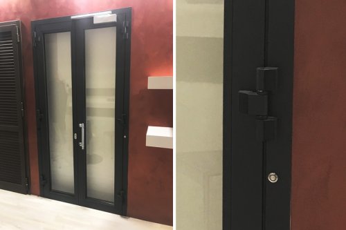 Cerniera in acciaio verniciato nero 3 ali per porte pesanti IBFM 743