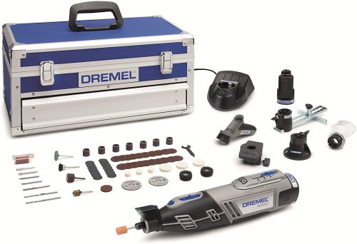 Dremel 8220 multiutensile 12V + 65 accessori + 5 complementi