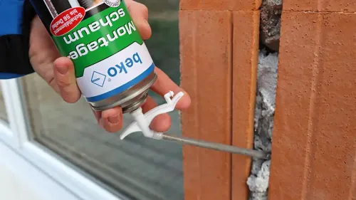 Schiuma poliuretanica monocomponente a mano Beko B3 500ml